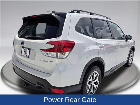 Used 2024 Subaru Forester Premium AWD/4WD image 14