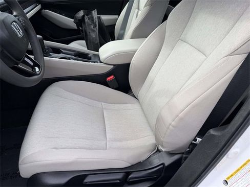 Used 2025 Honda Accord LX image 11