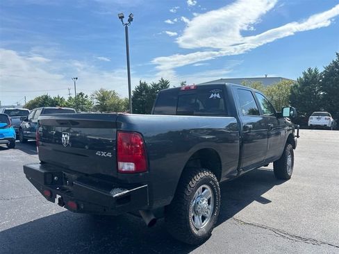 Used 2018 RAM 2500 SLT AWD/4WD image 5