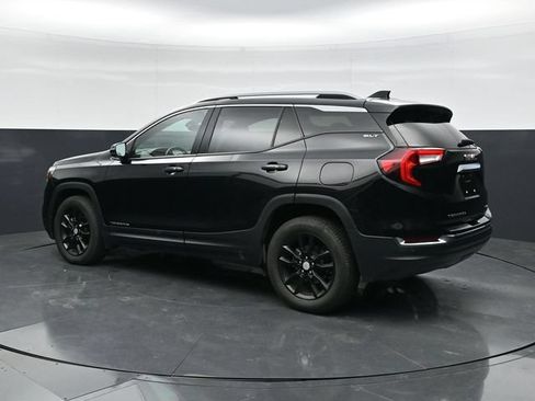 Used 2023 GMC Terrain SLT w/ Infotainment Package II AWD/4WD image 7