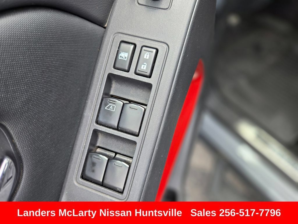Used 2023 Nissan Frontier PRO-4X w/ Pro Convenience Package AWD/4WD image 23