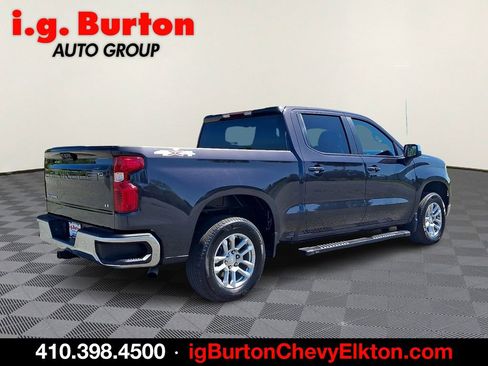 Used 2023 Chevrolet Silverado 1500 LT AWD/4WD image 6