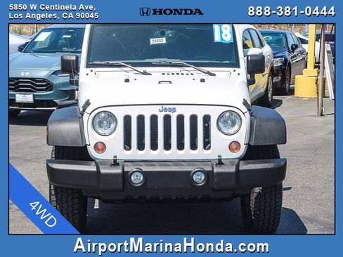 Used 2018 Jeep Wrangler Unlimited Sport S AWD/4WD image 8