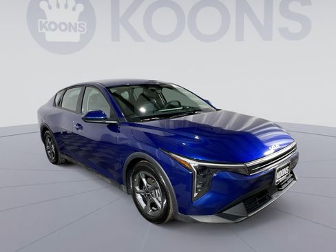 Used 2025 Kia K4 LXS image 10