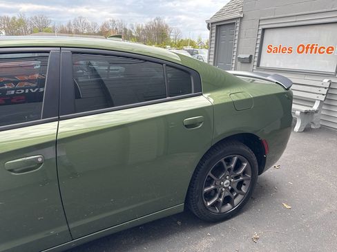 Used 2018 Dodge Charger GT w/ Blacktop Package AWD/4WD image 4