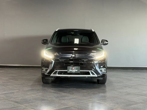 Used 2020 Mitsubishi Outlander GT AWD/4WD image 3