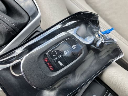 Used 2025 Honda HR-V EX-L image 37