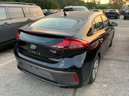 Used 2022 Hyundai Ioniq Blue FWD image 4