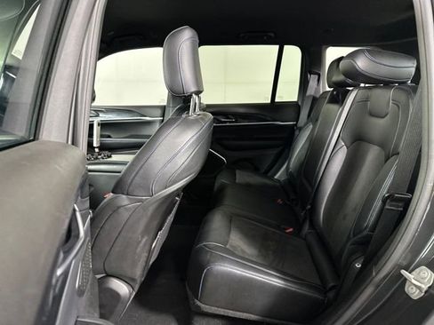 Used 2022 Jeep Grand Cherokee Trailhawk image 25