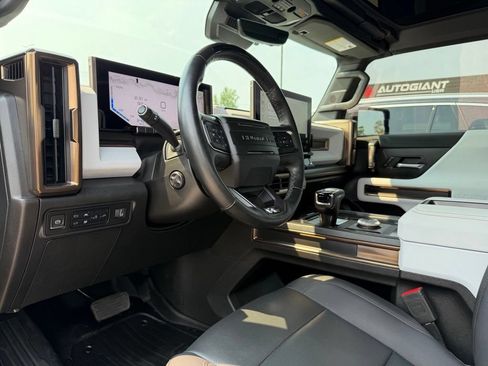 Used 2024 GMC Hummer EV 3X AWD/4WD image 37