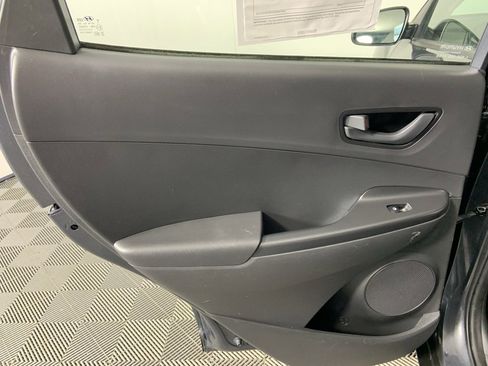 Used 2021 Hyundai Kona SE image 23