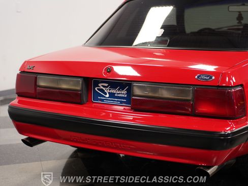 Used 1991 Ford Mustang LX image 26