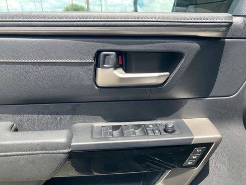 Used 2022 Toyota Tundra Limited AWD/4WD image 11