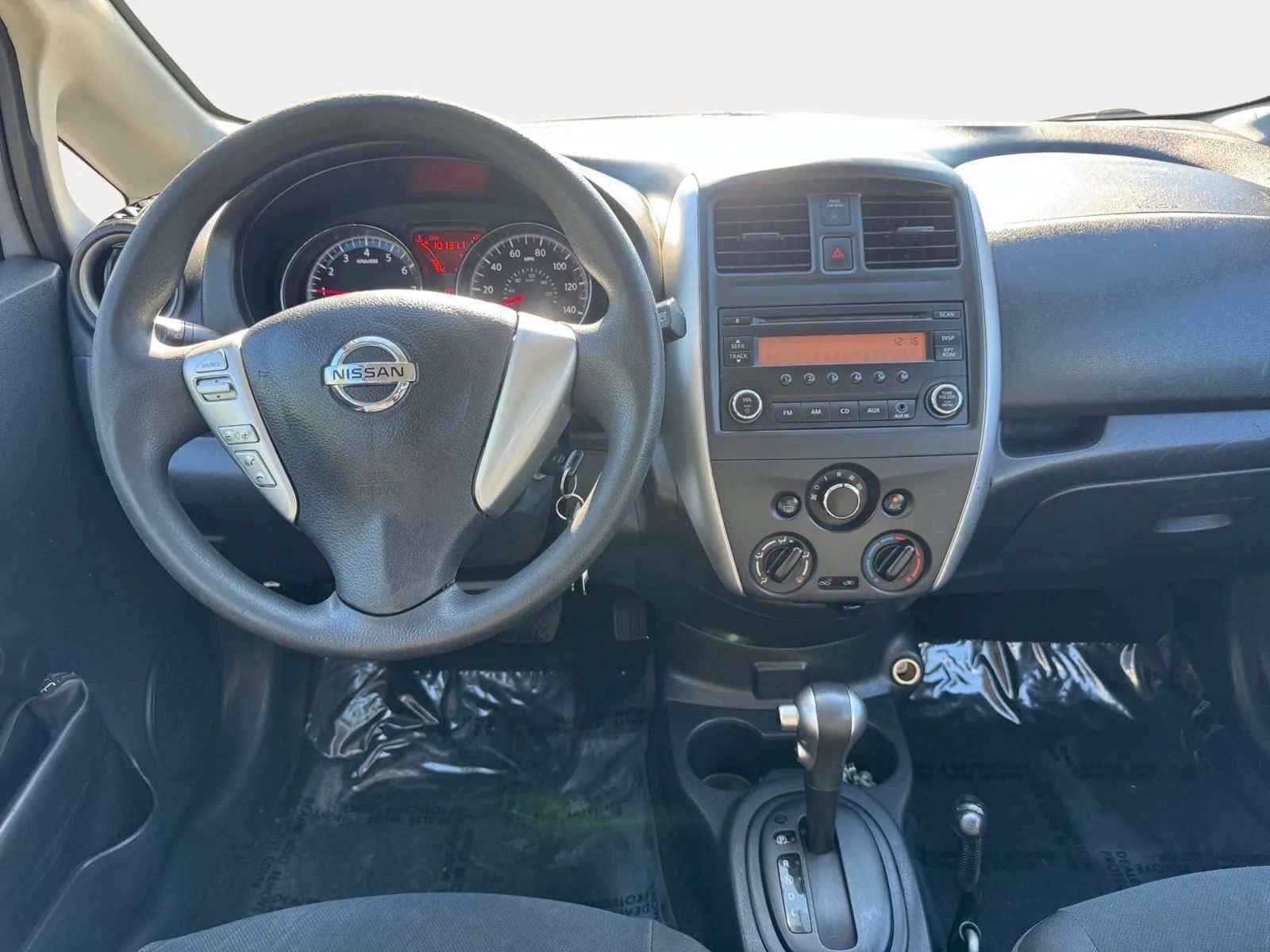 Used 2018 Nissan Versa Note S FWD image 12