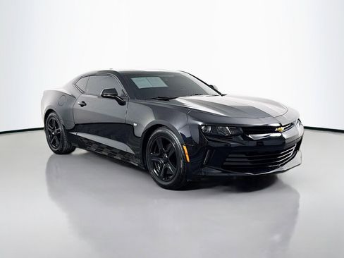 Used 2018 Chevrolet Camaro LS RWD image 7