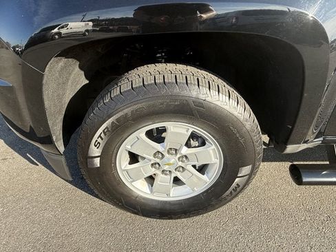 Used 2020 Chevrolet Colorado W/T w/ WT Convenience Package image 11