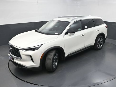 Used 2023 INFINITI QX60 Luxe FWD image 36