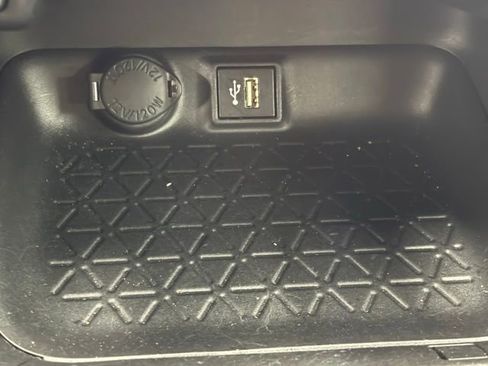 Used 2024 Toyota RAV4 LE image 27