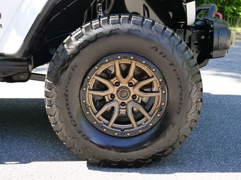 Used 2019 Jeep Wrangler Unlimited Rubicon AWD/4WD image 41