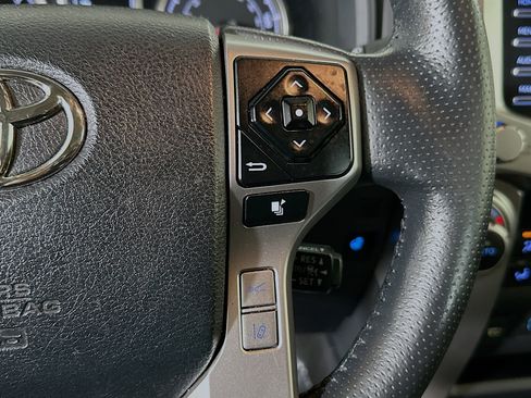 Used 2023 Toyota 4Runner Limited image 17