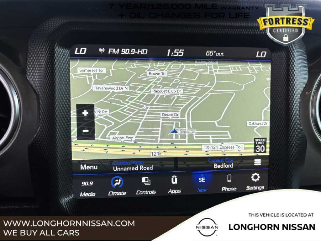 Used 2023 Jeep Wrangler Unlimited Sahara AWD/4WD image 19