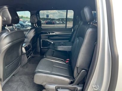 Used 2024 Jeep Wagoneer L Series II w/ Flexible Seating Group