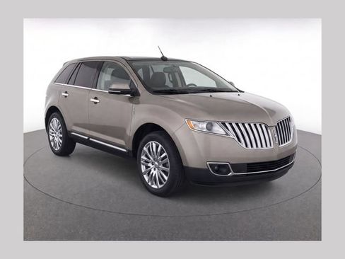 Used 2012 Lincoln MKX AWD image 1