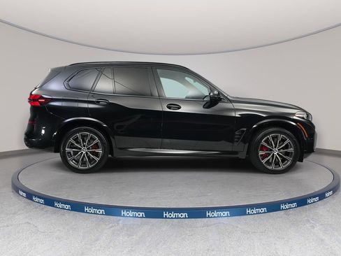 New 2026 BMW X5 M60i image 4