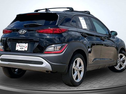 Used 2023 Hyundai Kona SEL FWD image 2