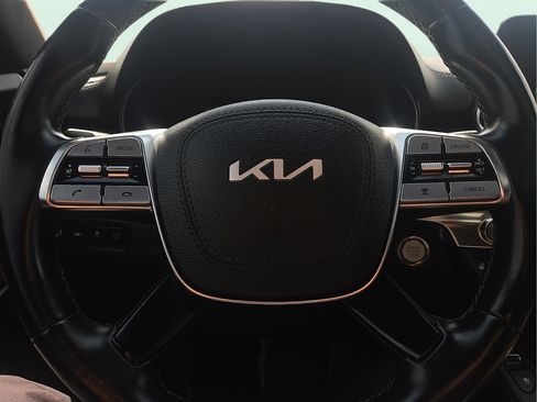 Used 2022 Kia Telluride SX w/ SX Prestige Package AWD/4WD image 19