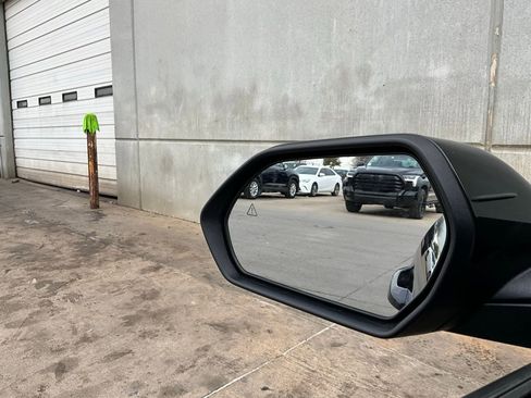 Used 2025 Kia K4 LXS image 18