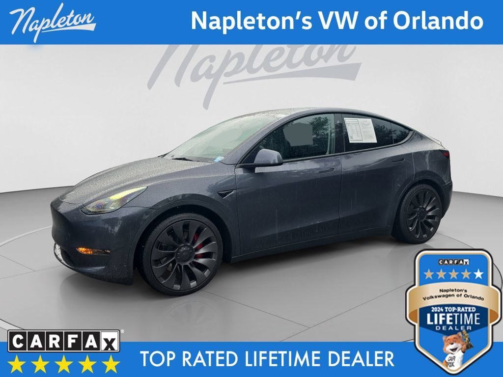 Used 2023 Tesla Model Y Long Range AWD/4WD image 1