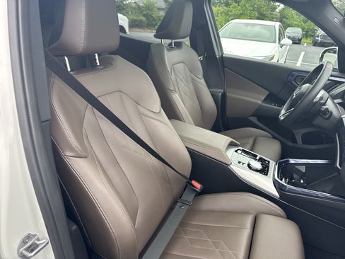 Used 2025 BMW X3 xDrive30i AWD/4WD image 38