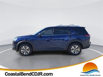 Used 2023 Nissan Pathfinder SL