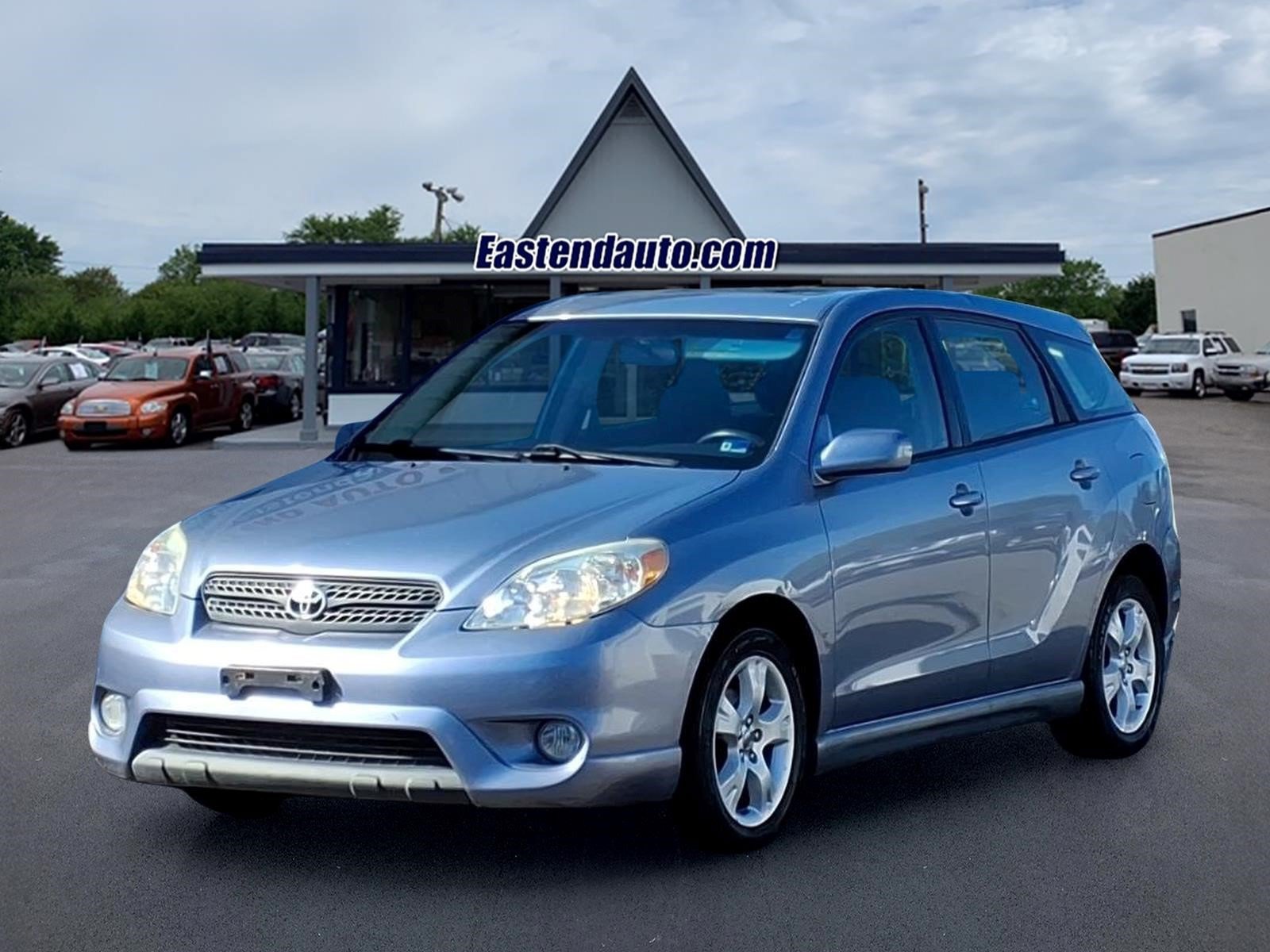Used 2007 Toyota Matrix XR FWD image 1