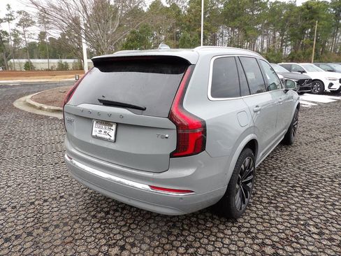 New 2026 Volvo XC90 T8 Ultra w/ Protection Package Premier AWD/4WD image 5