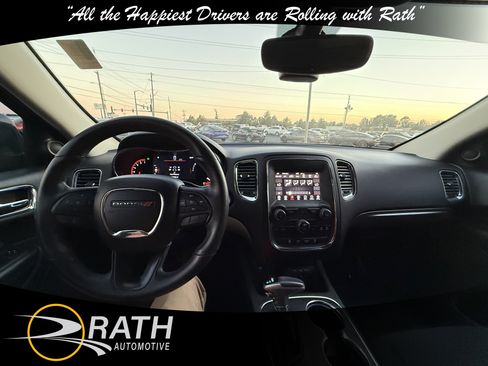 Used 2018 Dodge Durango SXT image 13