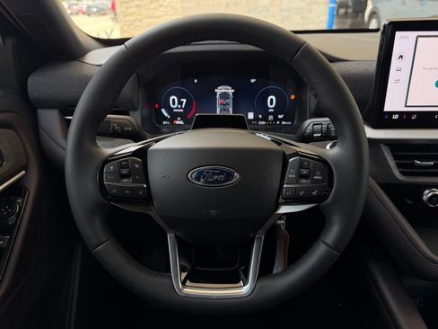 New 2026 Ford Explorer Platinum RWD image 47