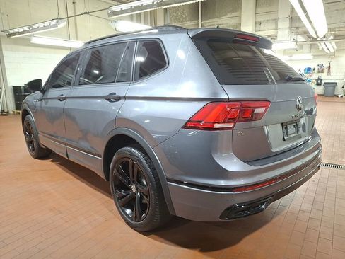 Used 2023 Volkswagen Tiguan SE R-Line image 6