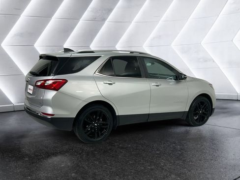 Used 2021 Chevrolet Equinox LT image 4