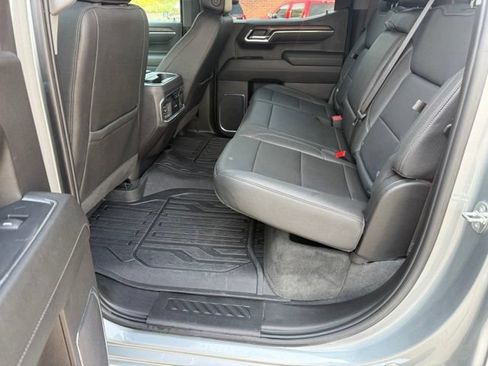 Used 2024 GMC Sierra 1500 SLT w/ SLT Premium Plus Package AWD/4WD image 19