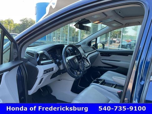 Used 2023 Honda Odyssey Touring image 35