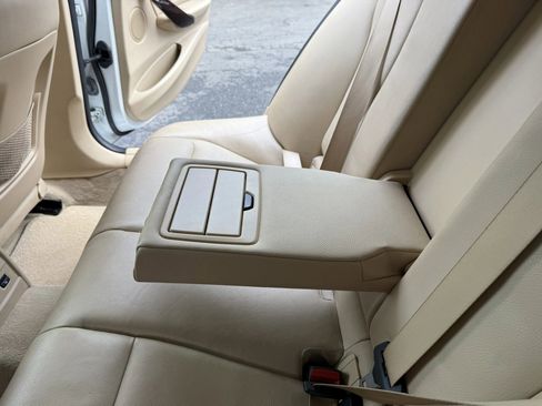 Used 2015 BMW 328i xDrive Sedan image 18