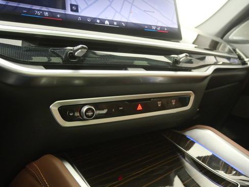 Used 2025 BMW X6 xDrive40i image 22
