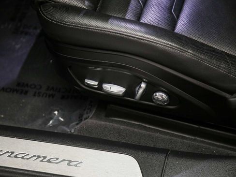 Certified 2018 Porsche Panamera RWD image 28