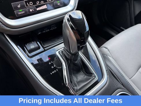 Used 2023 Subaru Outback Limited AWD/4WD image 19