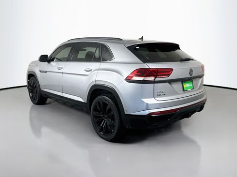 Used 2020 Volkswagen Atlas Cross Sport SEL Premium AWD/4WD image 7