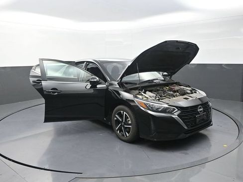 Used 2024 Nissan Sentra SV FWD image 39