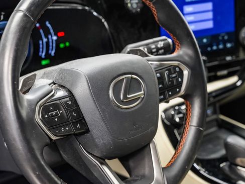 Used 2024 Lexus NX 350h AWD image 21
