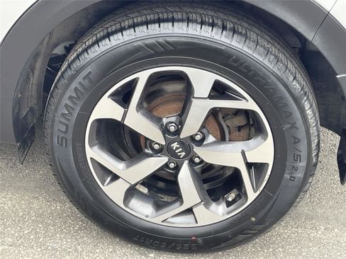 Used 2020 Kia Sportage LX AWD/4WD image 11